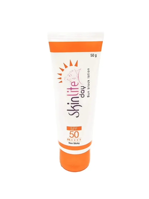 Skinlite Day SunBlock Sunscreen Lotion SPF 50 PA++++ 50g